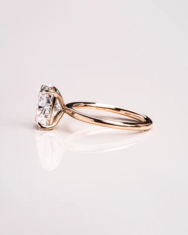 EmeraldGlow Moissanite Ring