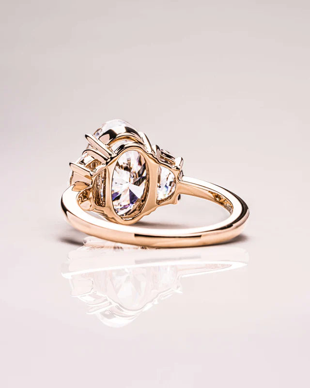 Oval Harmony Moissanite Ring