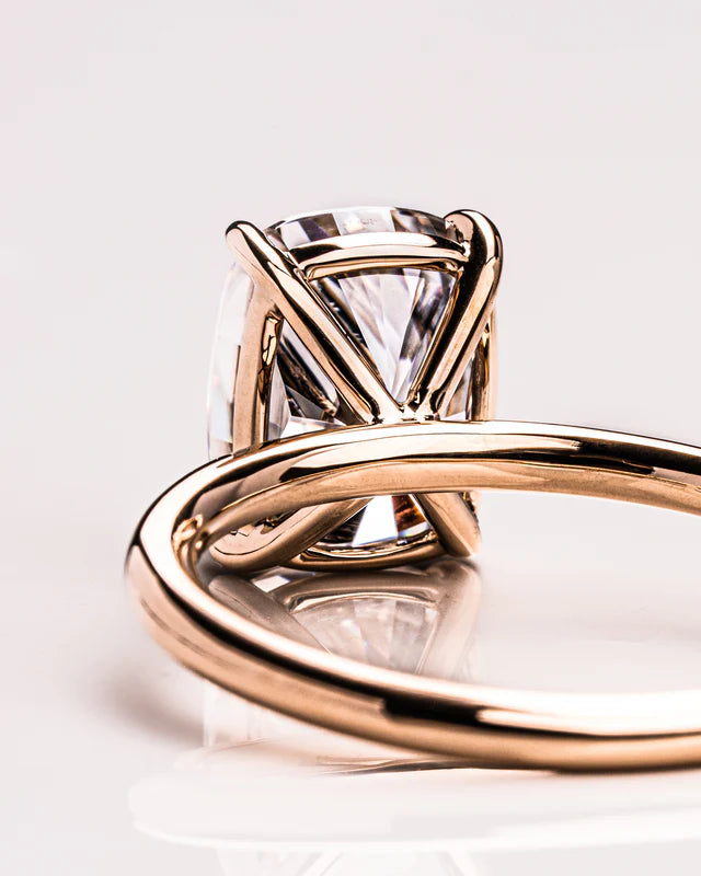 EmeraldGlow Moissanite Ring