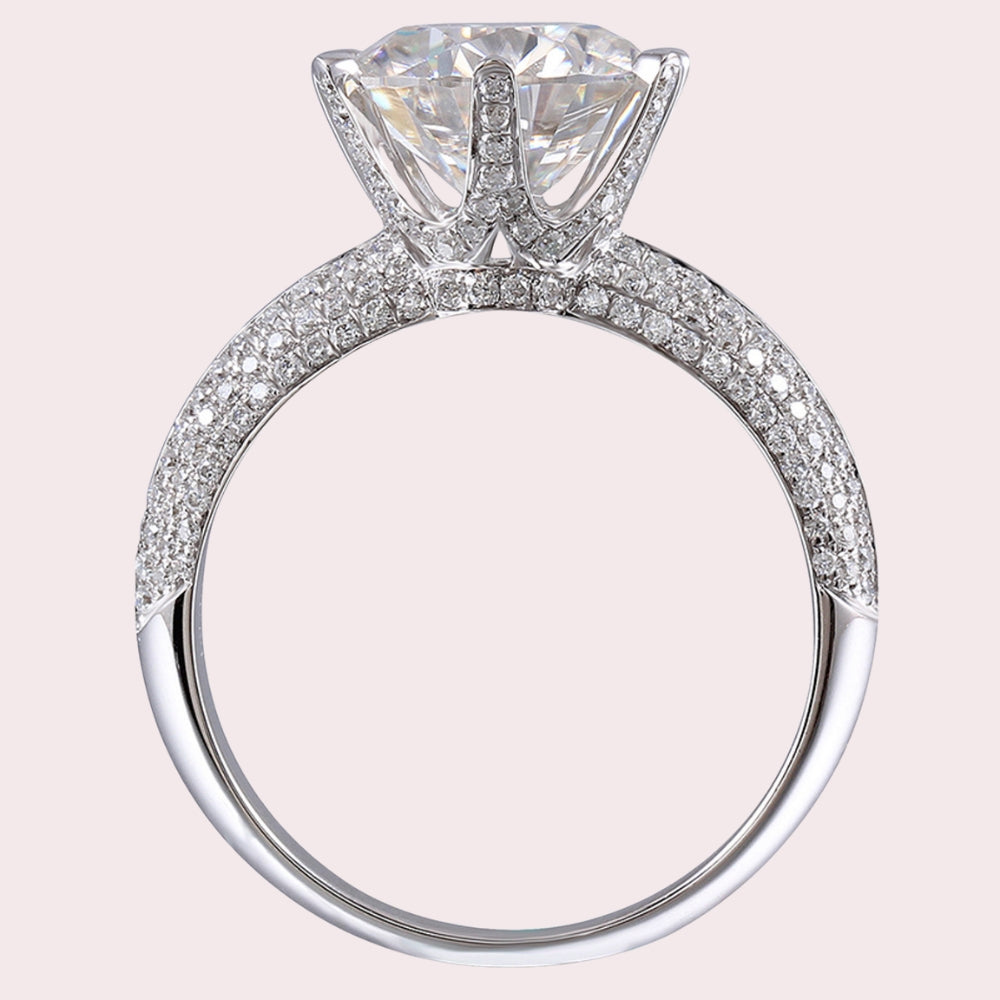EverLustre Round Moissanite Ring
