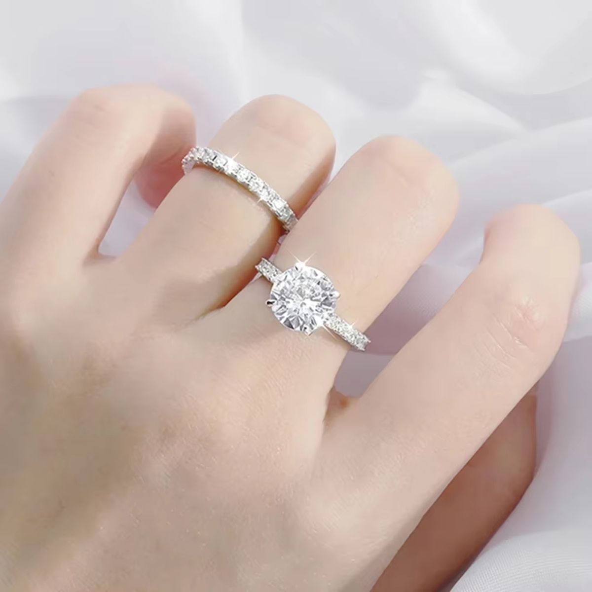 Seraphine Solitaire Duo™ with Moissanite Sparkle