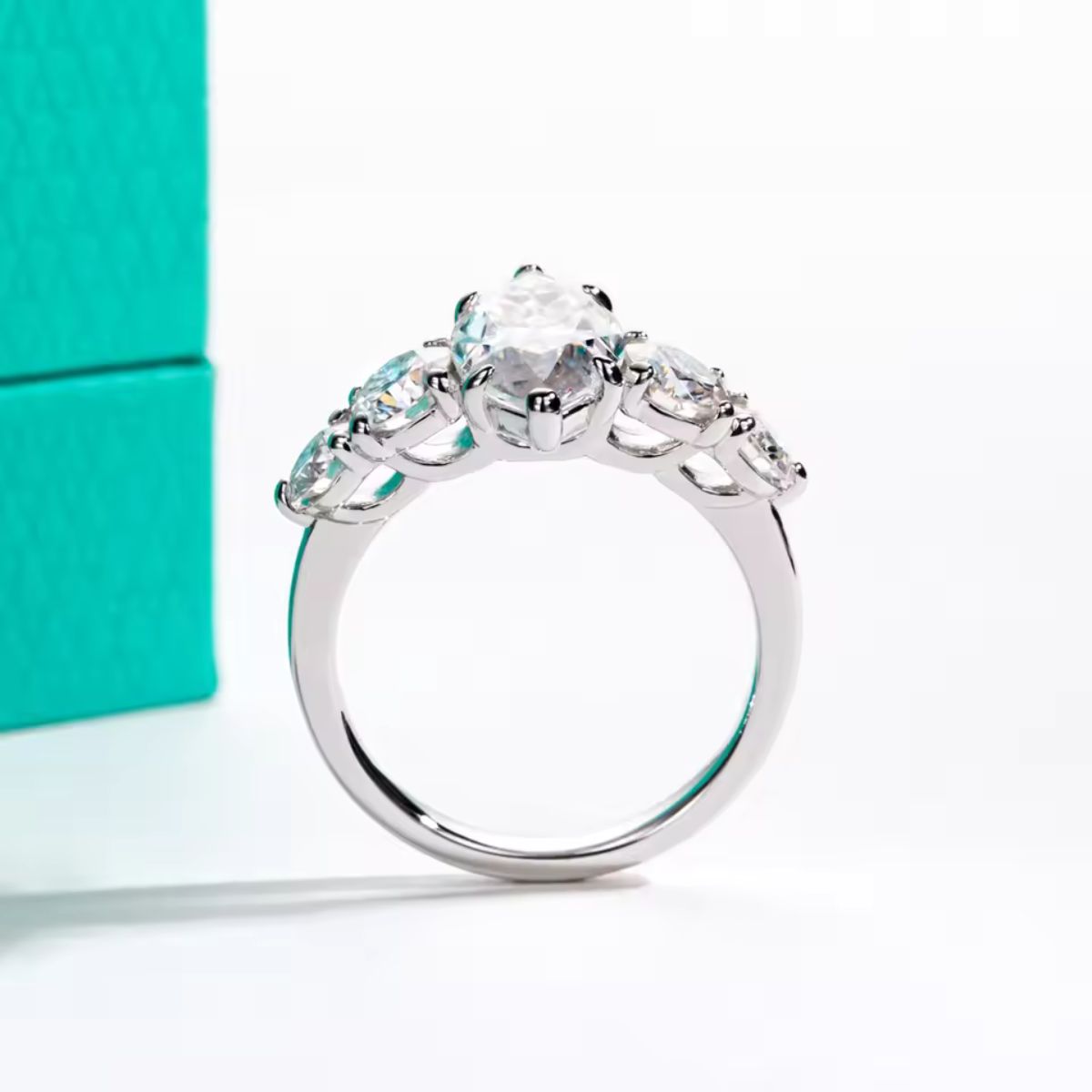 Marquisea Moissanite Ring