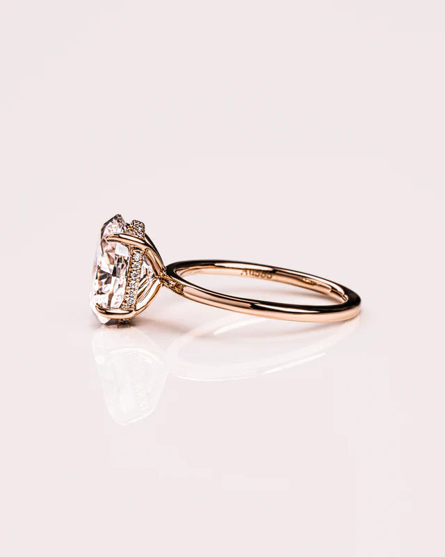 Aurelia Oval Moissanite Ring