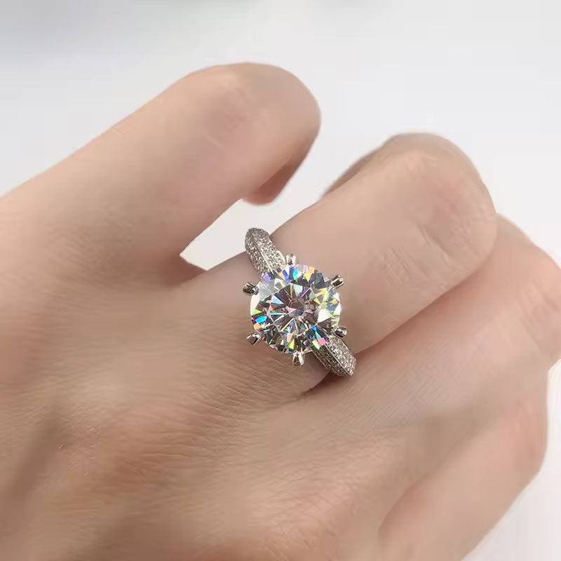 EverLustre Round Moissanite Ring