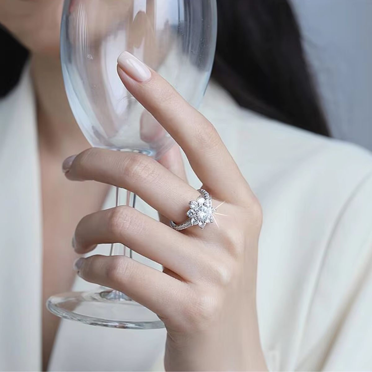 Helia Radianc Moissanite Ring