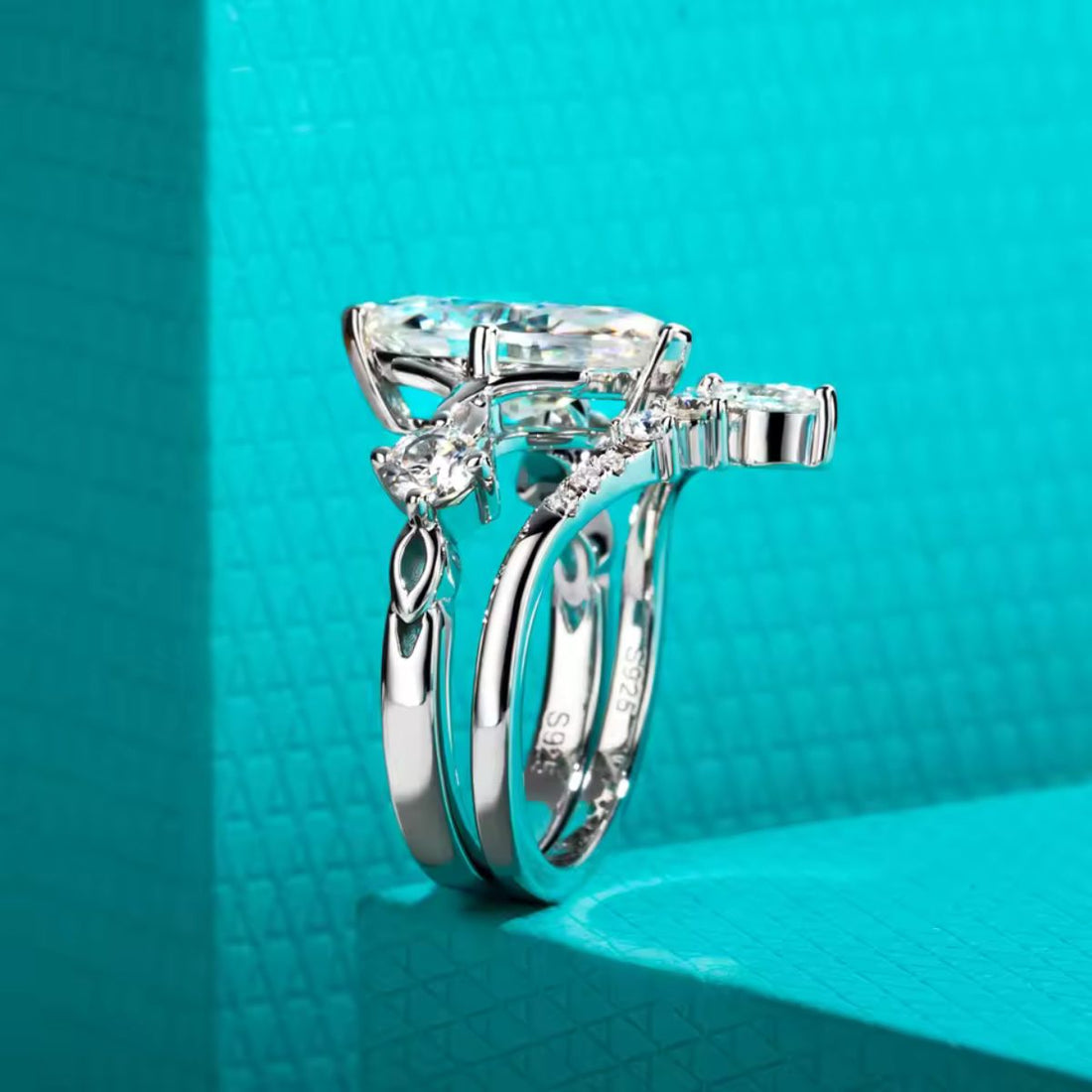 Regal Marquise Trio Set