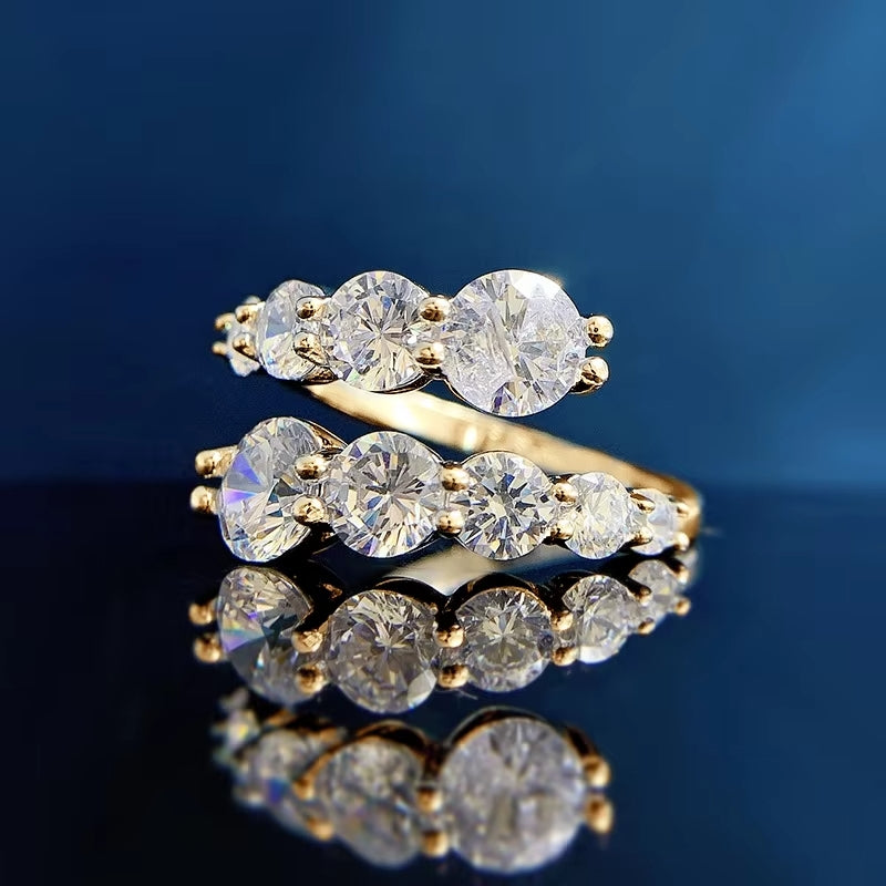 Everlyn Moissanite Infinity Band