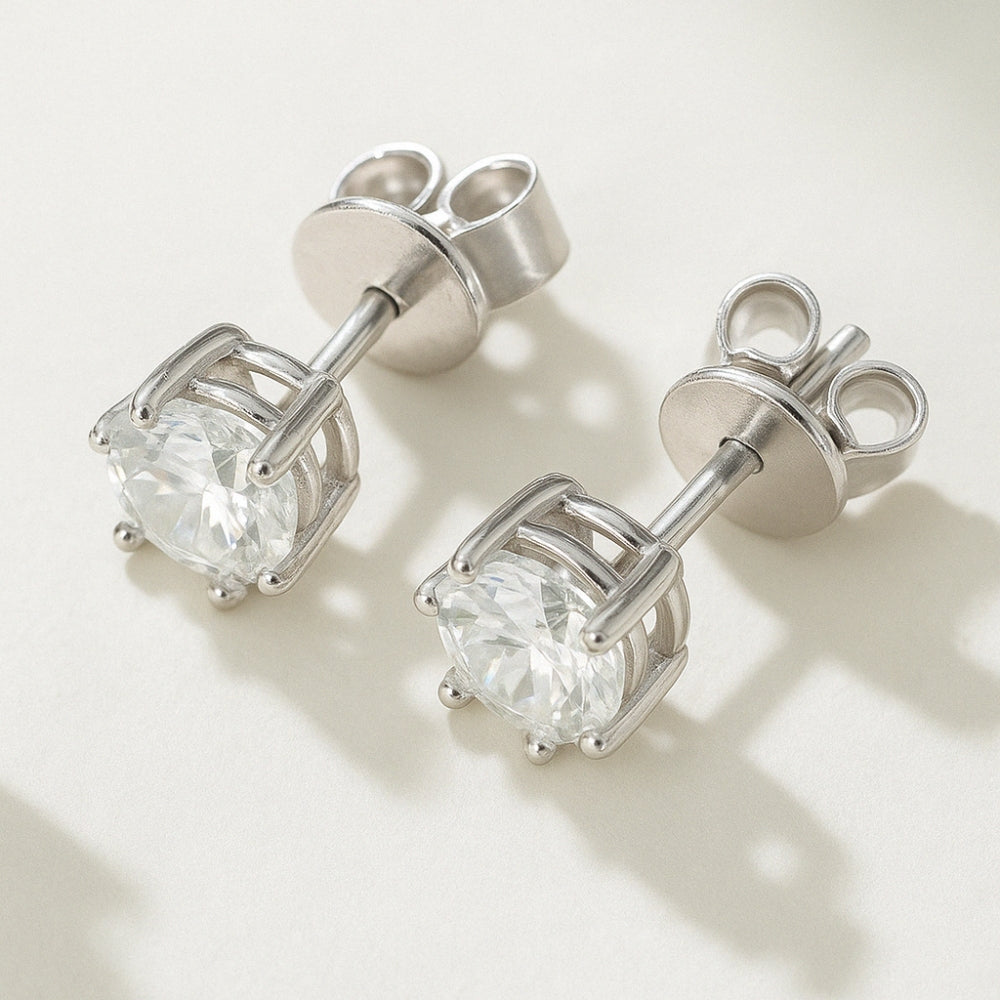 Luna Moissanite Stud Earrings