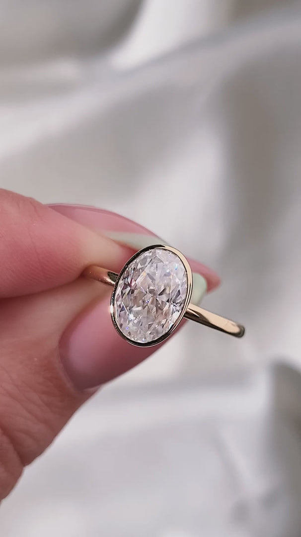 Solstice Moissanite Ring